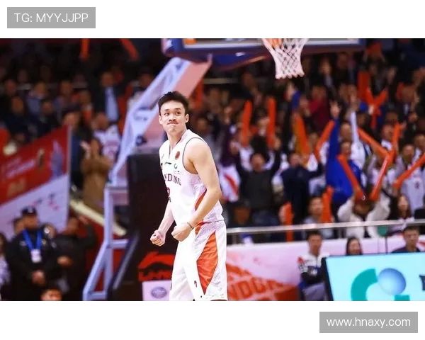 丁彦雨航携手青春力量重返赛场展现个人魅力与篮球梦想